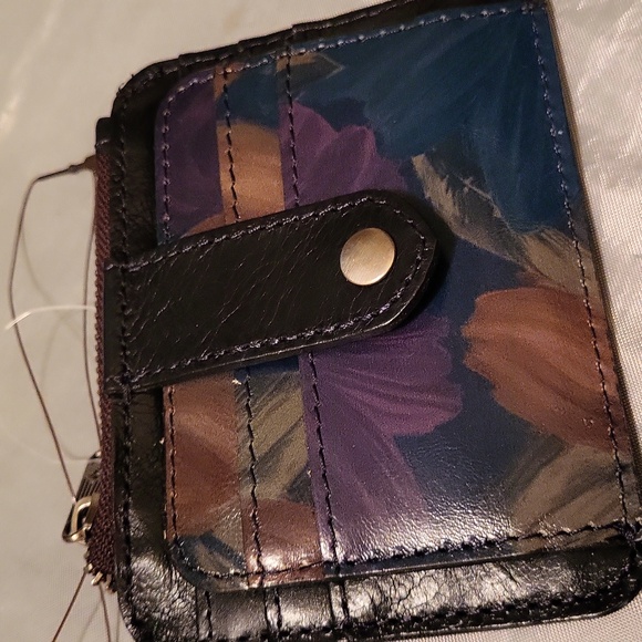 Patricia Nash Cassis Peruvian painting - Picture 2 of 5